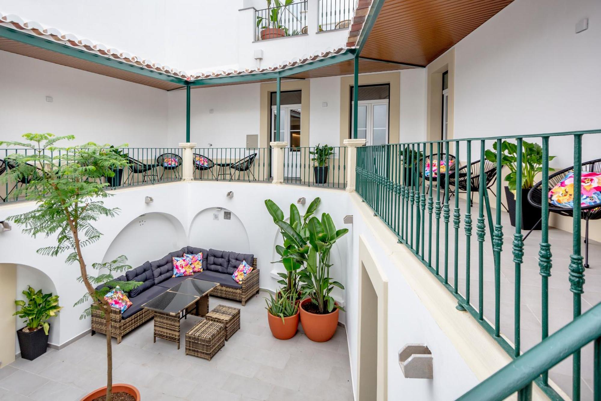 Guest House Jacaranda Фару Экстерьер фото